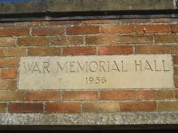 VZ5cJNnFBtmdwBDRzJL0yP0L War Memorial Hall sign